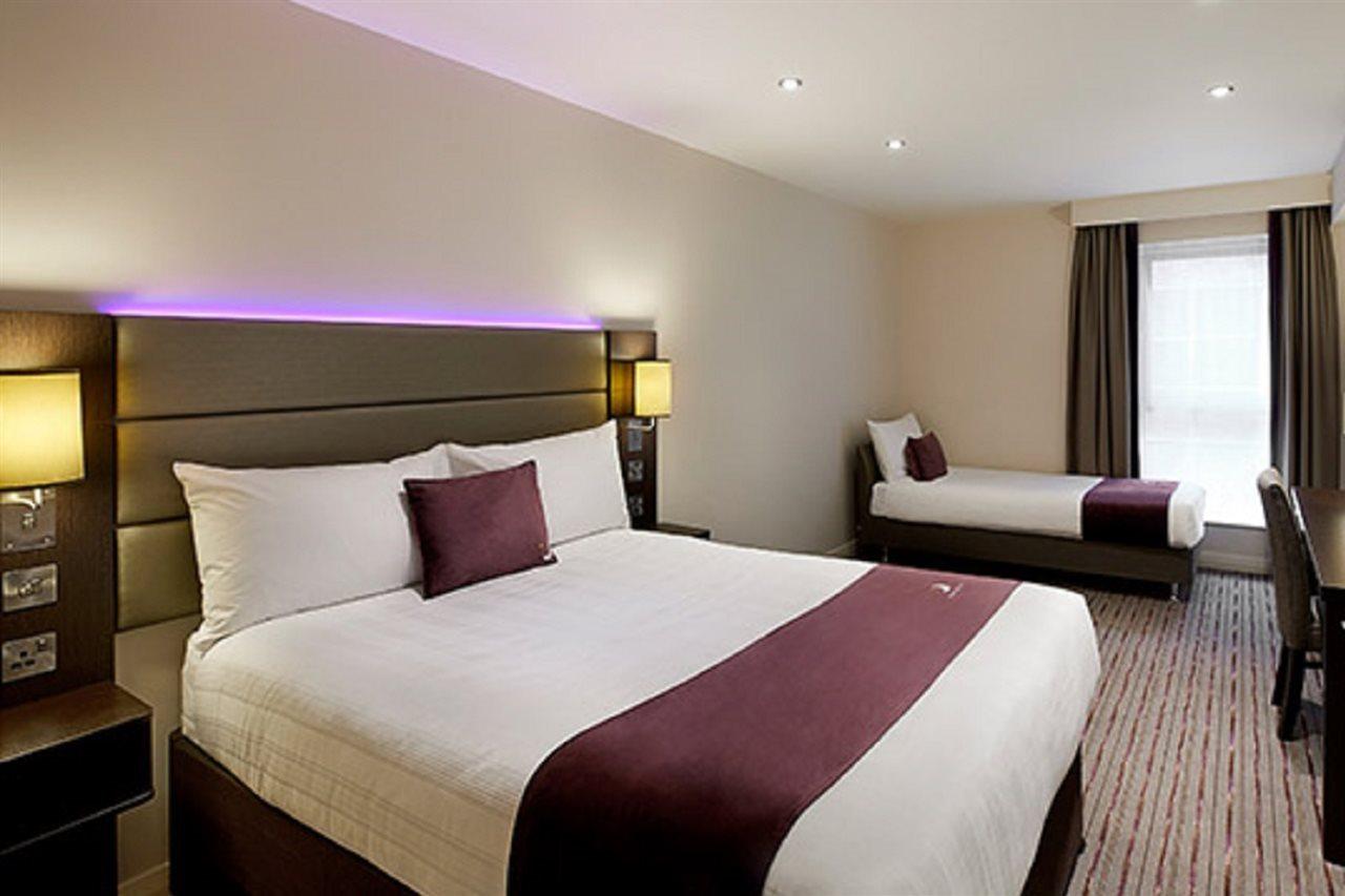 Hotel Premier Inn London Kingston Upon Thames