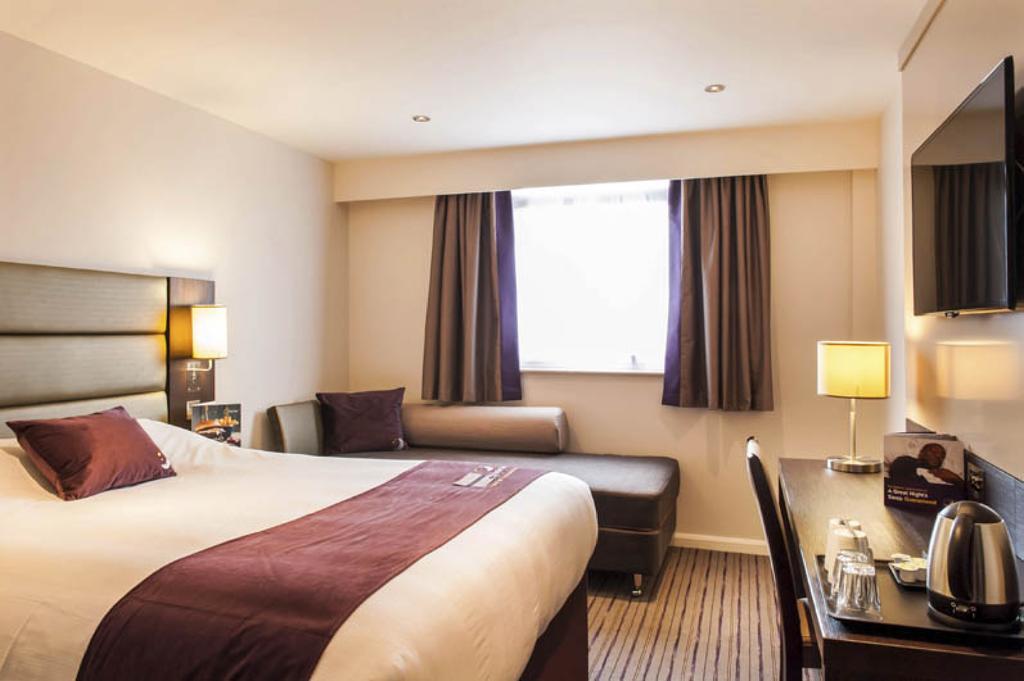 Hotel Premier Inn London Kingston Upon Thames